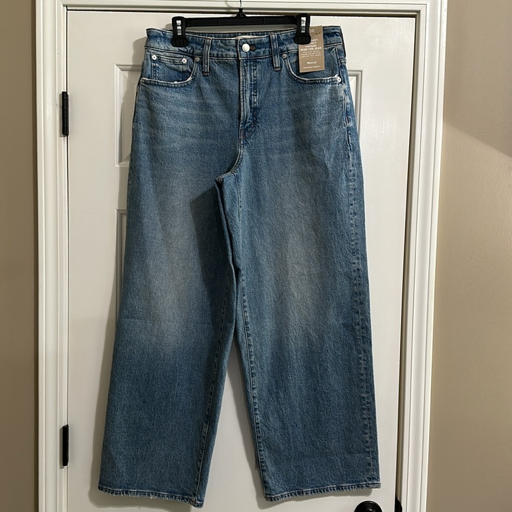 Madewell The Curvy Perfect Vintage Wide-Leg Jean in Enmore Wash - Picture 6 of 11